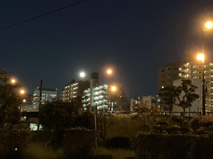 月はどれ？