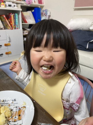 いちごたっぷりひなまつりケーキ